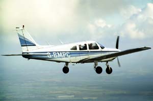 Piper PA28-181 Archer II G-BMPC - COPYRIGHT P.Starling