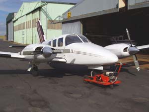 Piper PA34-200T Seneca II G-BOUK - COPYRIGHT M.Nutt